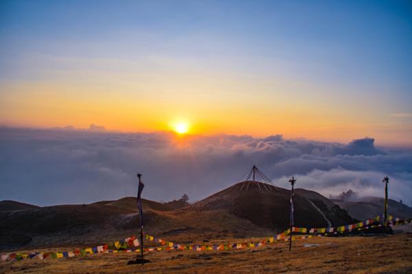 शैलुङबाट सुर्योदय हेर्दा - फोटो फिचर 