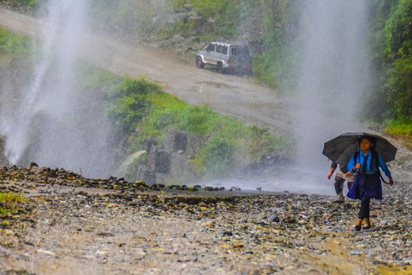 आन्तरिक पर्यटकको रोजाइमा भोर्ले झरना - फोटो फिचर 